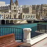 Stunning Seafront Lux Cambridge Wt Pool Σλιέμα