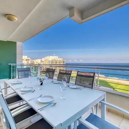 Stunning Seafront Lux Cambridge Wt Pool Apartmán Sliema