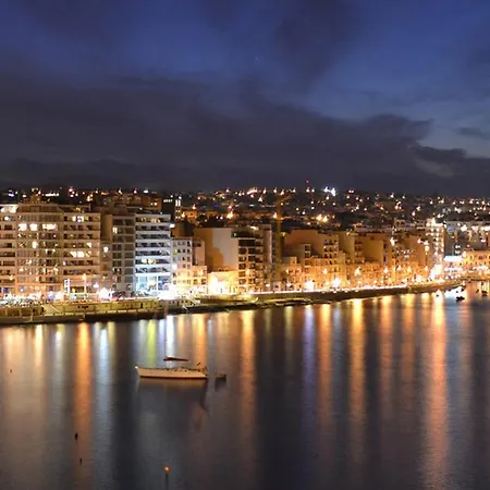 Stunning Seafront Lux Cambridge Wt Pool Σλιέμα