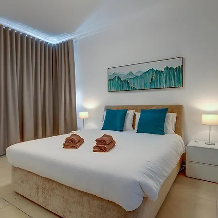 Apartament Stunning Seafront Lux Cambridge Wt Pool Sliema