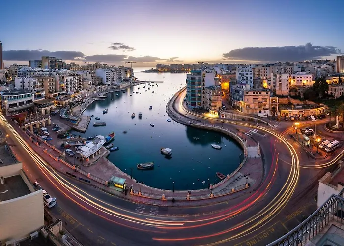 Stunning Seafront Lux Cambridge Wt Pool * Sliema