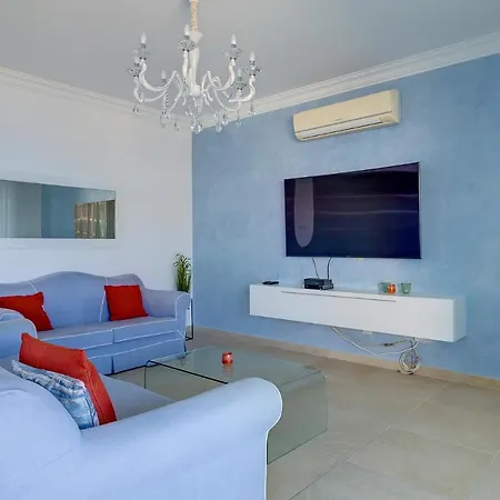 Stunning Seafront Lux Cambridge Wt Pool