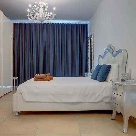 Stunning Seafront Lux Cambridge Wt Pool * Sliema