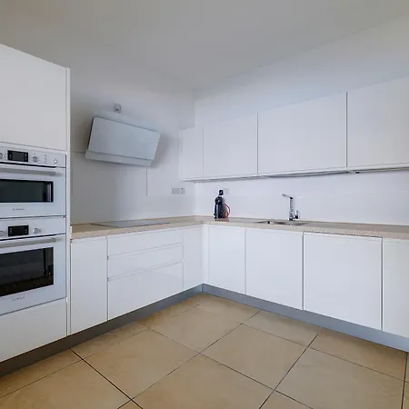 Appartement Stunning Seafront Lux Cambridge Wt Pool Sliema