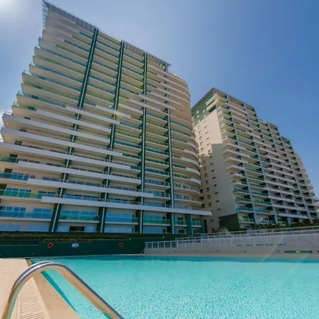 Stunning Seafront Lux Cambridge Wt Pool Appartement
